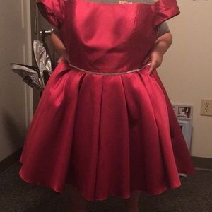 Burgundy/Wine color red dress